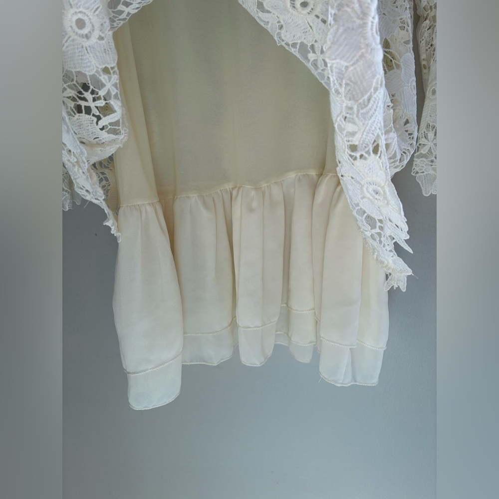 Ethereal Whimsigoth Fairycore Floral Crochet Layered Top Blouse Size Large - Picture 5 of 8